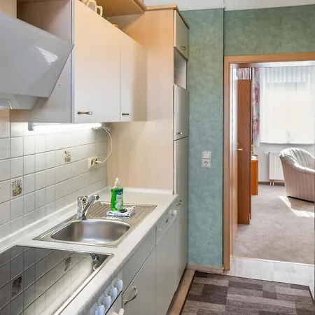 Apartament 1 *